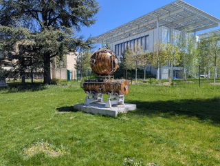 "Hiukkaskiihdytinten hautausmaalla" kävi selväksi, että tiede on ehdottomasti myös kaunista!